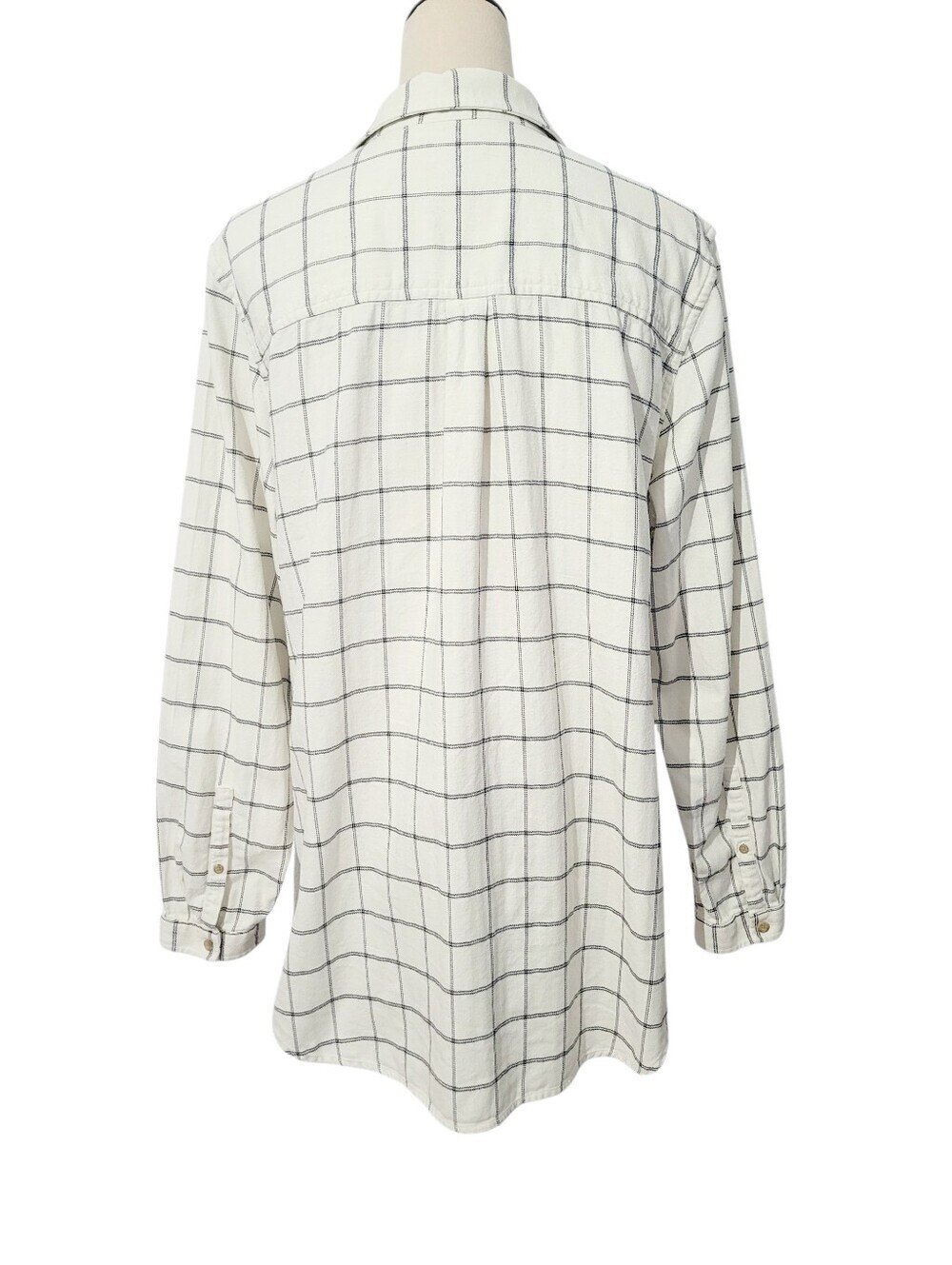 L.L.Bean Women’s XL White Gray Windowpane Plaid 100% Cotton Button Down Shirt - Picture 3 of 13